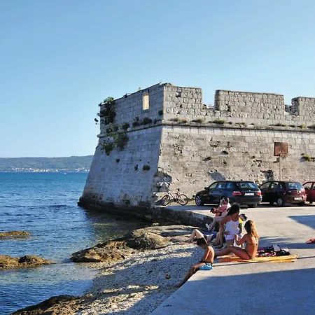 In Kastel Stafilic With Kitchen Kastela