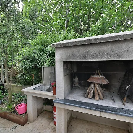 Holiday home In Kastel Stafilic With Kitchen *