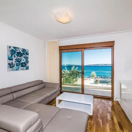 Holiday home In Kastel Stafilic With Kitchen *